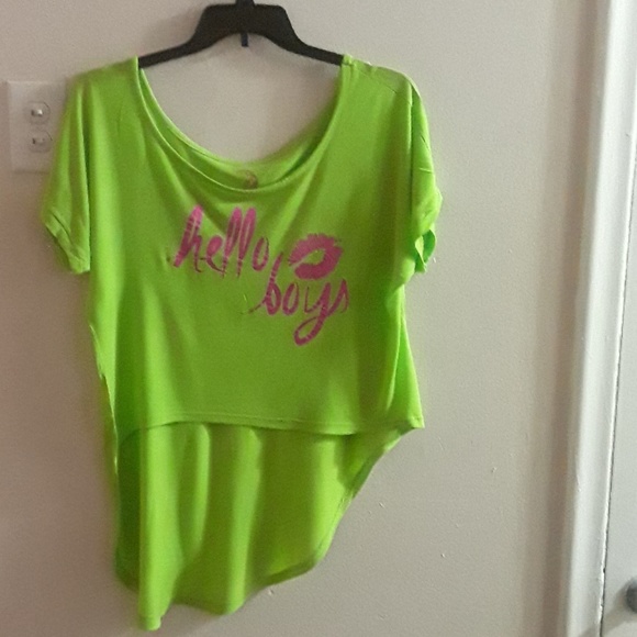 Decorated T-shirt - Picture 2 of 3